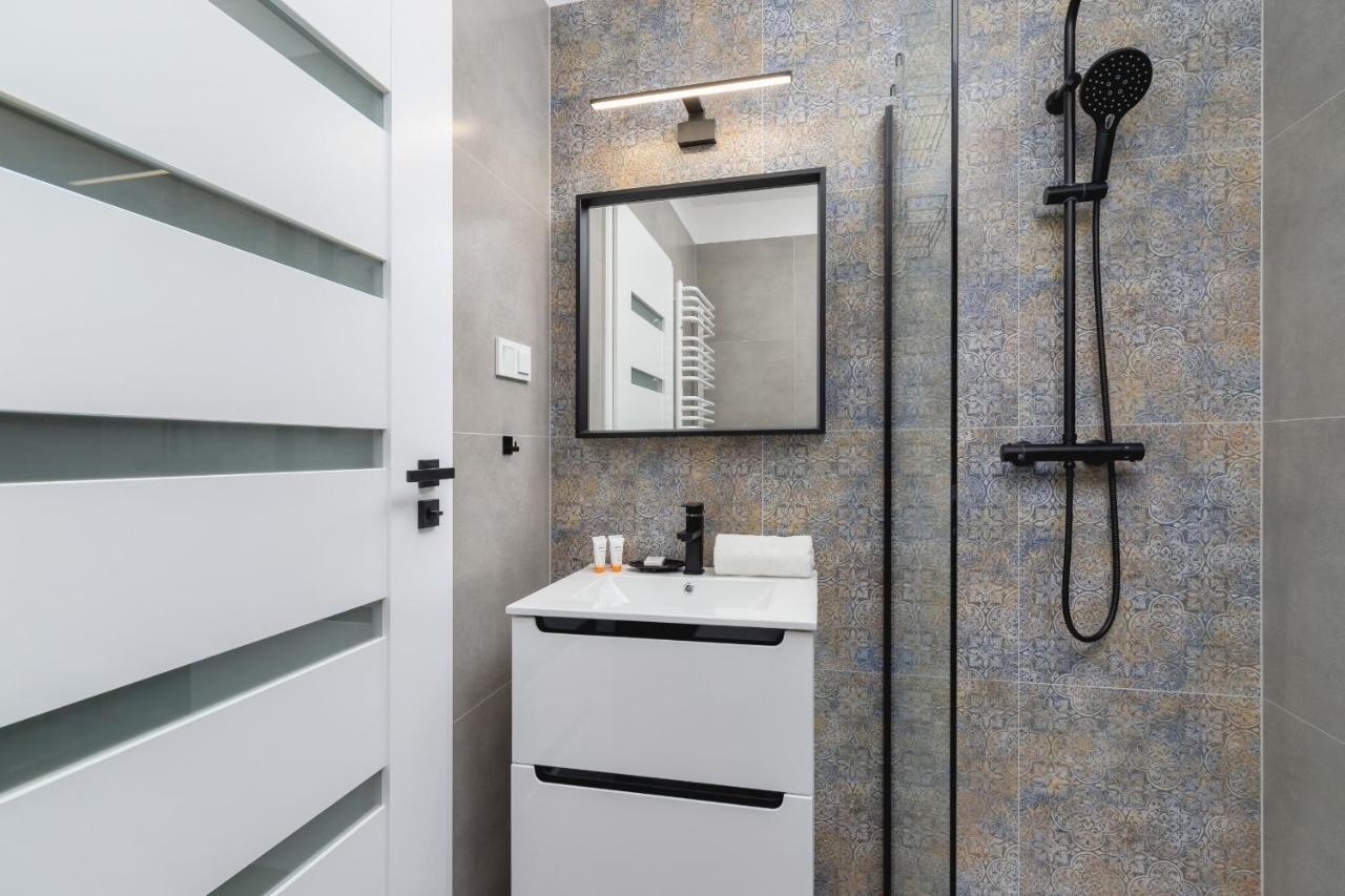 Modern Studio Cracow Rakowicka 14 By Noclegi Renters Krakau Exterior foto